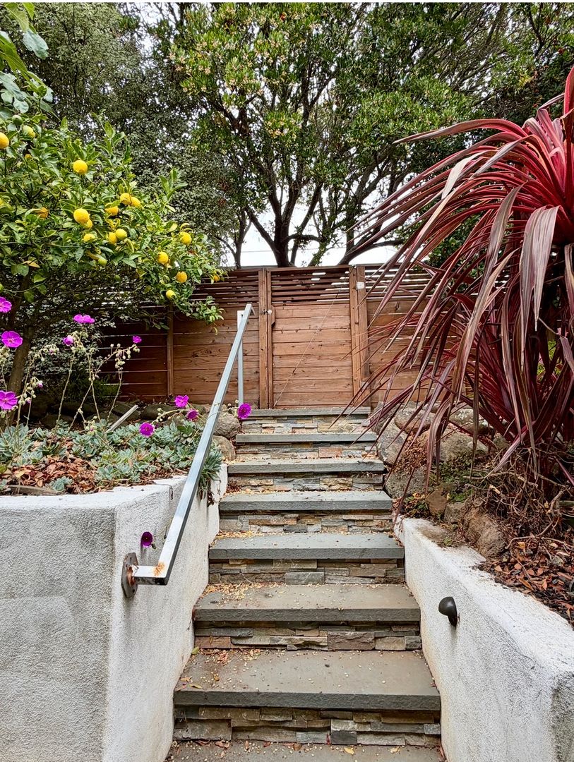 643 Edna Street – photo 1