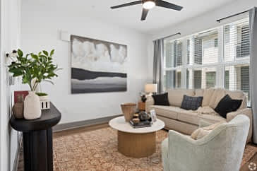 District South Apartments & Townhomes – photo 4