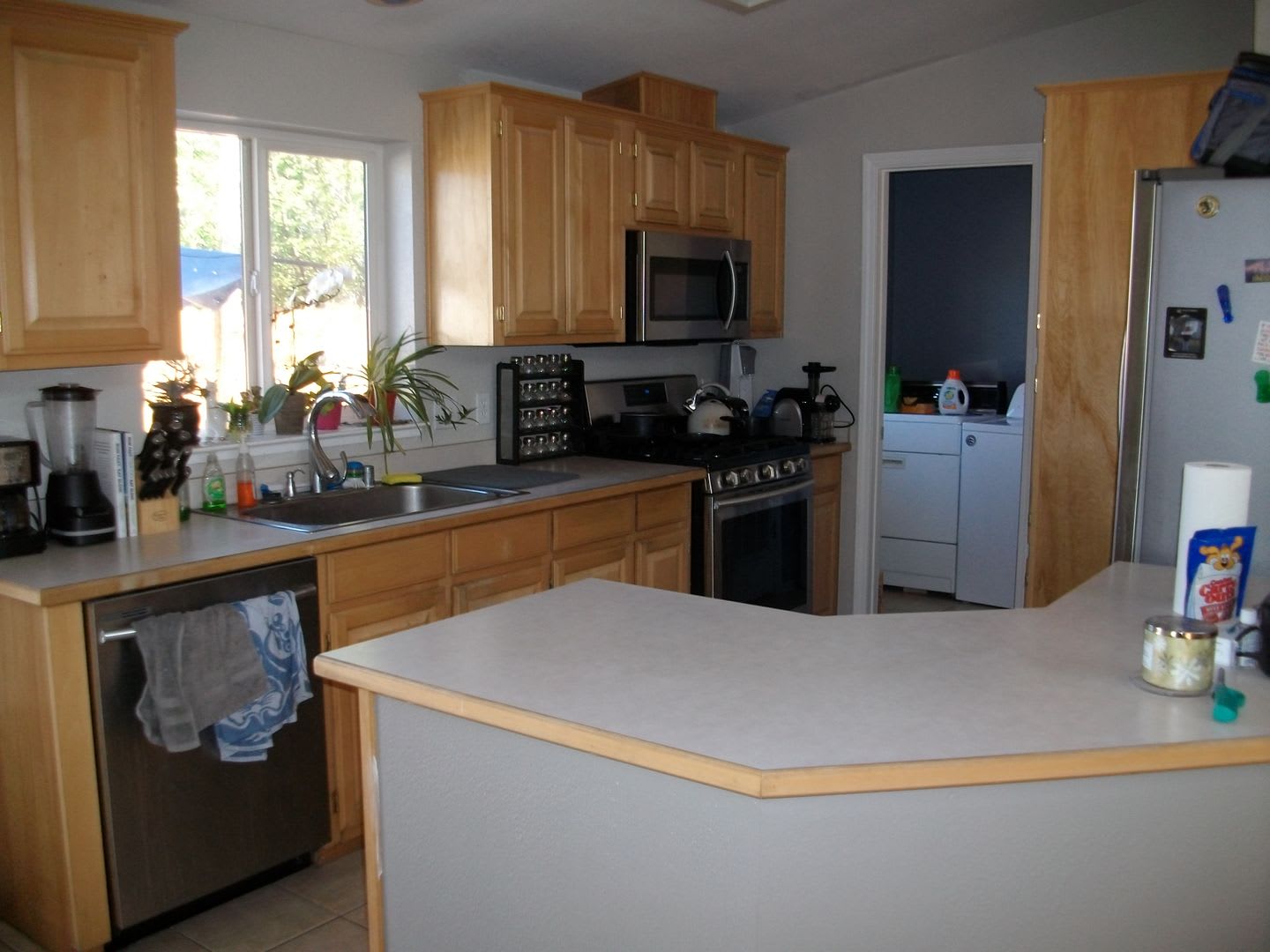 Well maintained 3 bedroom, 2 bath, 2-car garage $2350.00 – photo 5