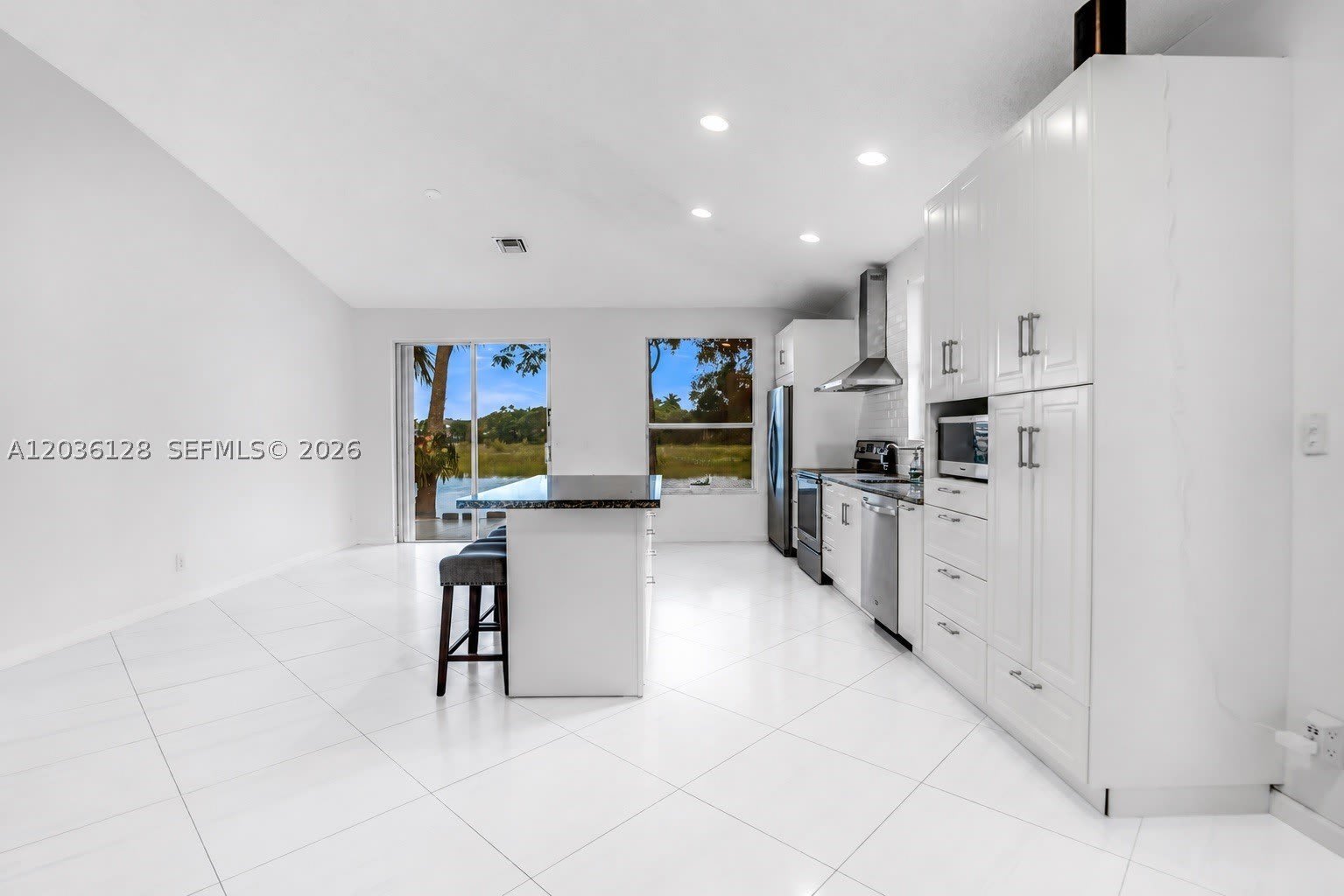13092 Nw 8Th St – photo 4