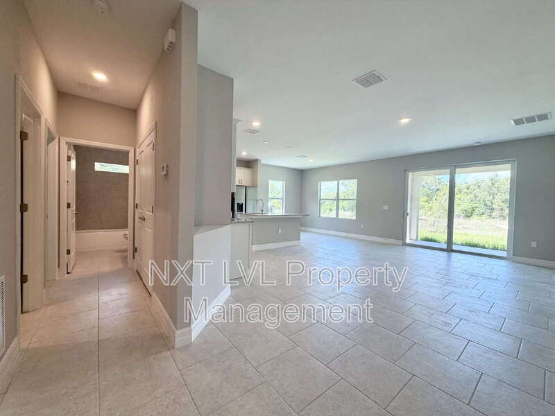 3512 50th St W – photo 2