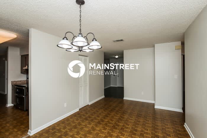 171 Okeefe Street Southeast – photo 4