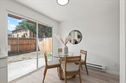 1701 South Jackson Street 1707 – photo 3