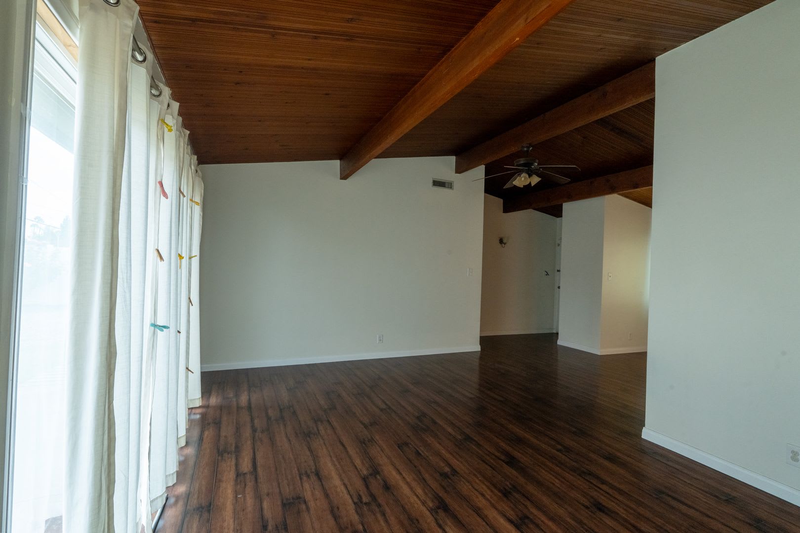 Beautiful & Spacious 3Bedroom / 1.5Bath in West Covina – photo 5