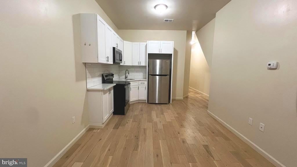 1219 W SILVER STREET – photo 1