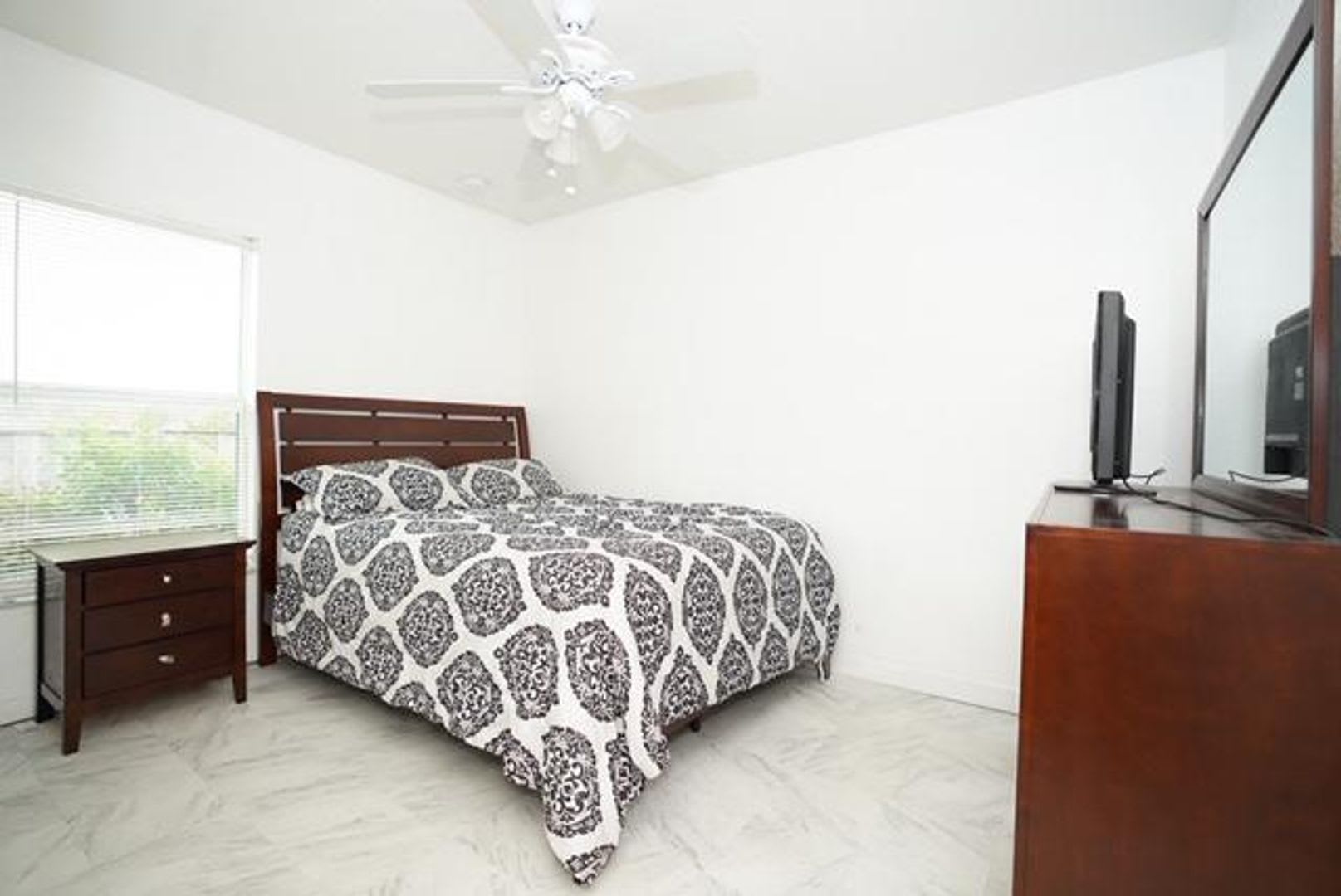 112 SE 2ND AVE #112 BOYNTON BEACH, FL 33435 – photo 4