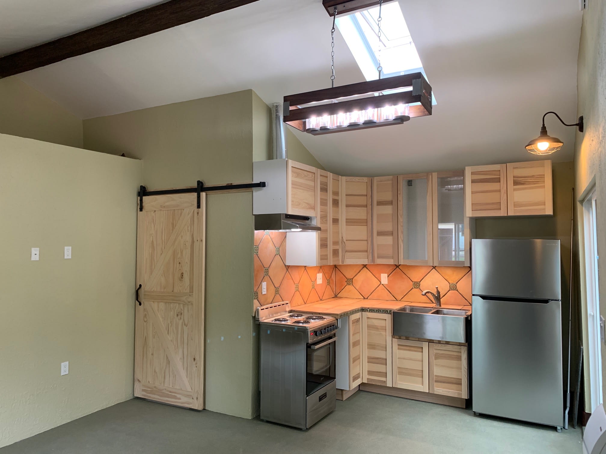 8049 Campion Dr – photo 3