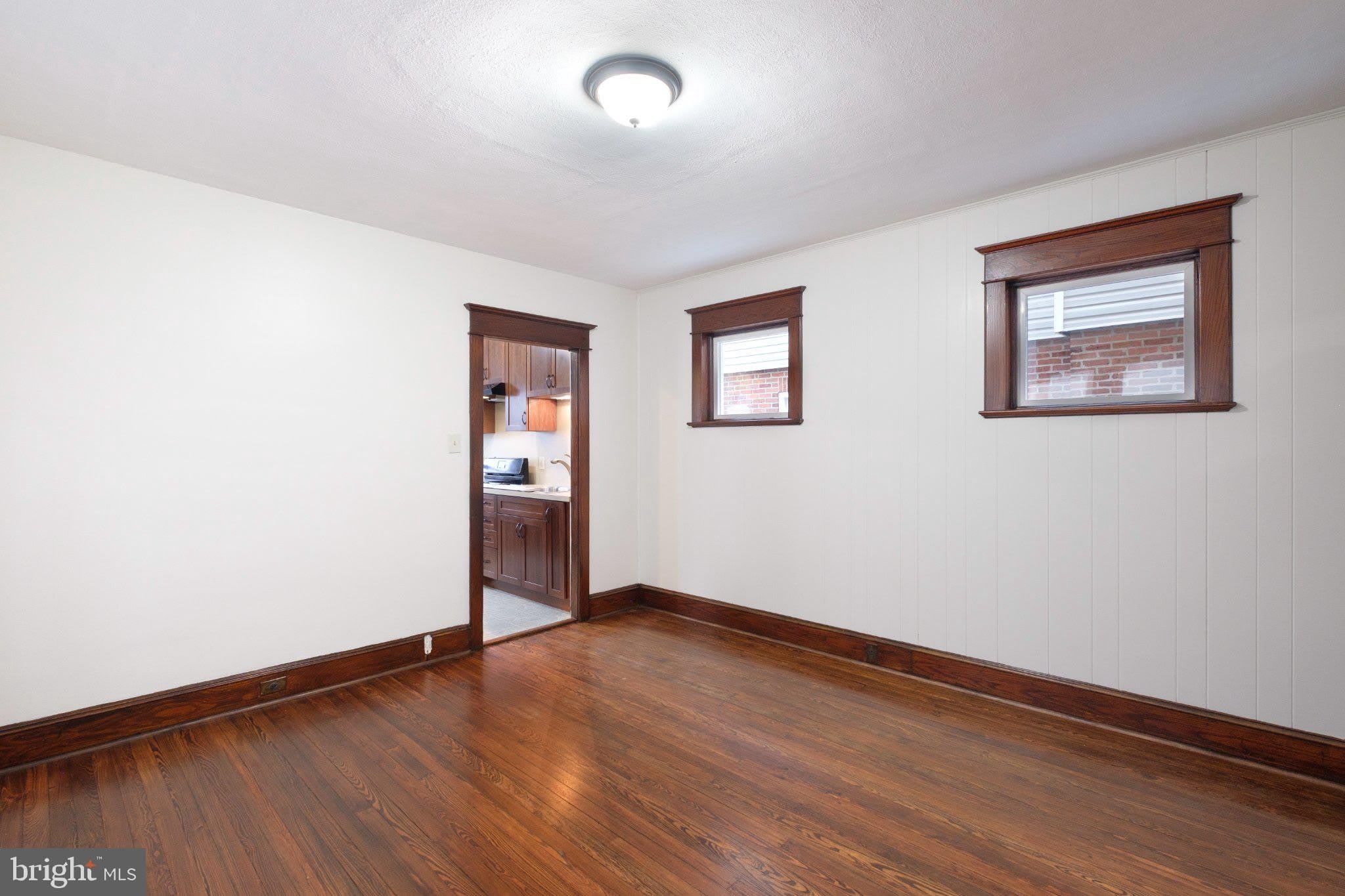1604 HAMILTON Avenue – photo 5