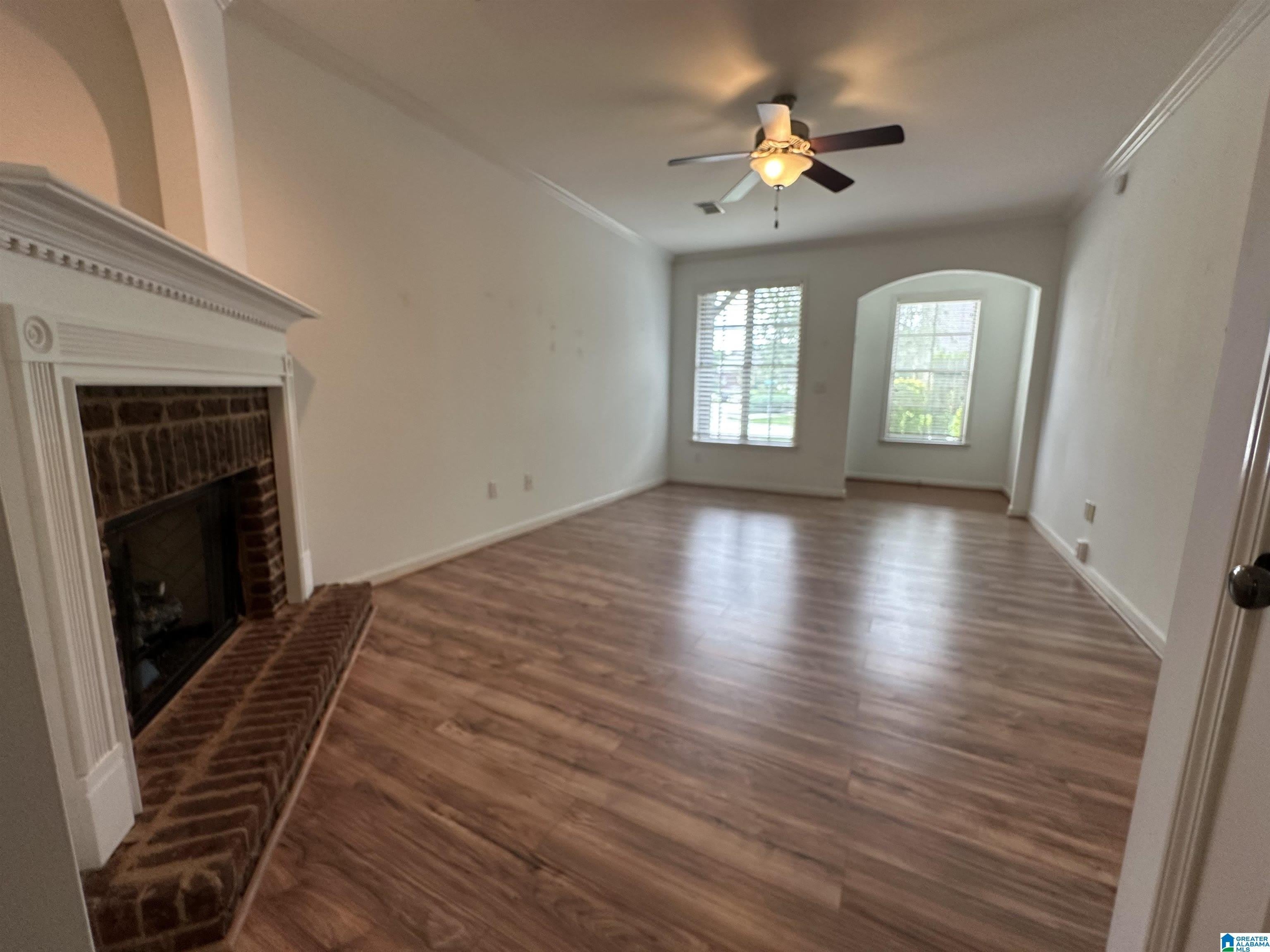 1033 ASHWOOD DRIVE – photo 3