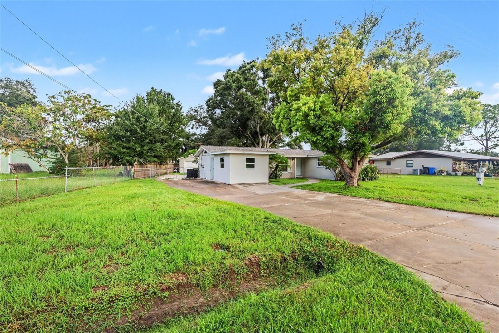 913 LYTLE Street SW – photo 1