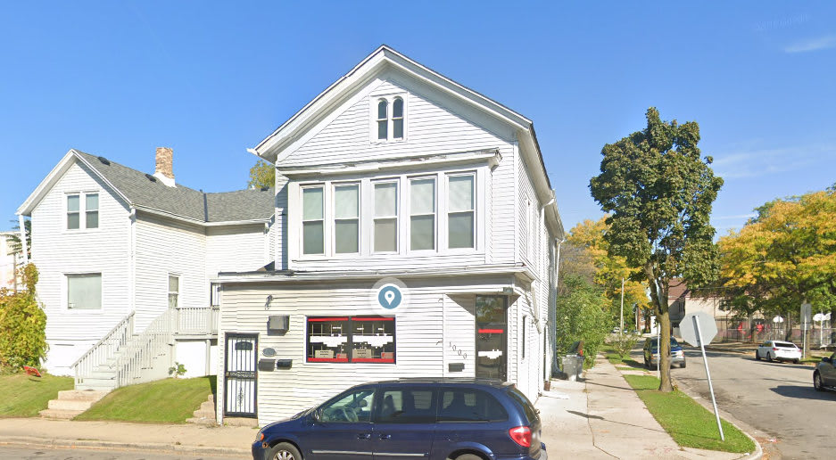 1000-1002 West North Avenue – photo 1