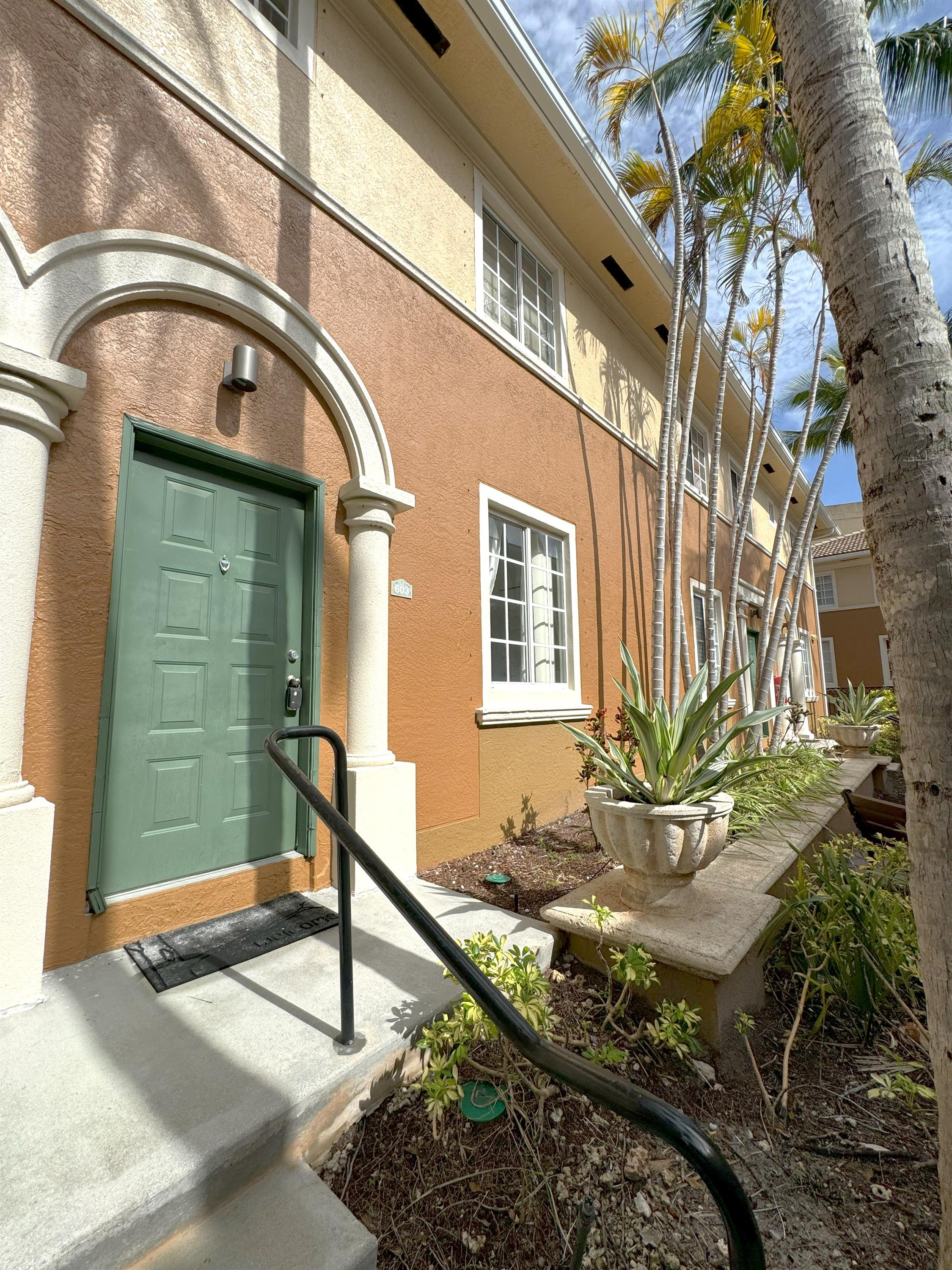 2831 Northeast 185Th Street 1Unit 603 – photo 3
