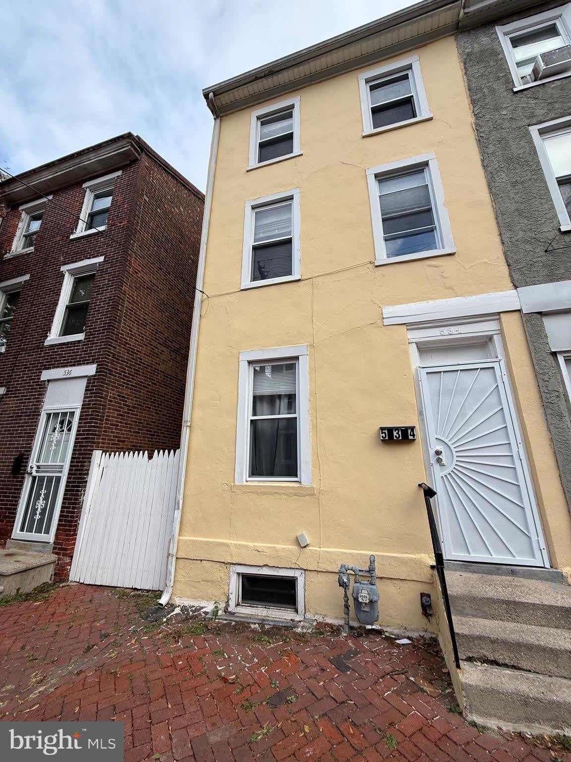 534 GREEN Street – photo 1