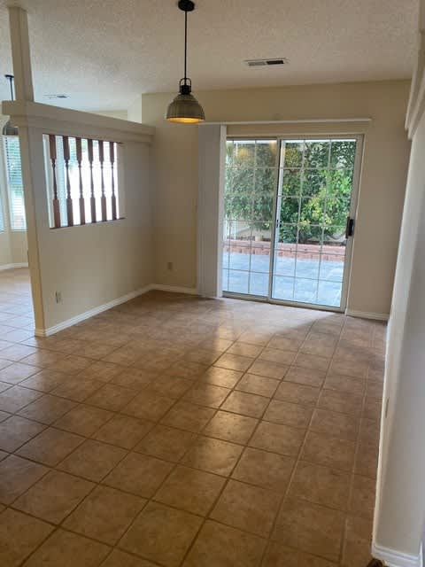 660 Vermillion Ave. – photo 5