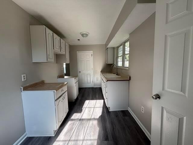 2854 E 11th Avenue – photo 4