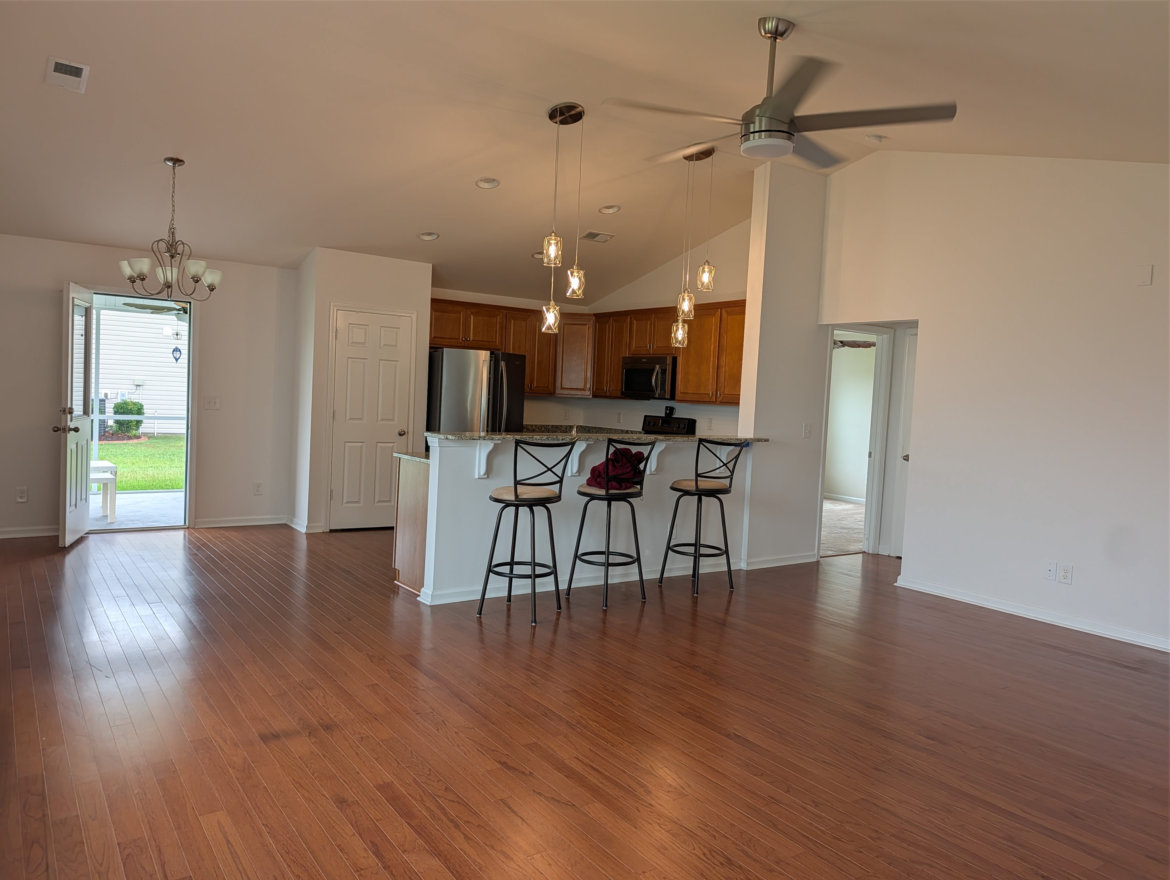692 Pickering Drive Northwest – photo 4
