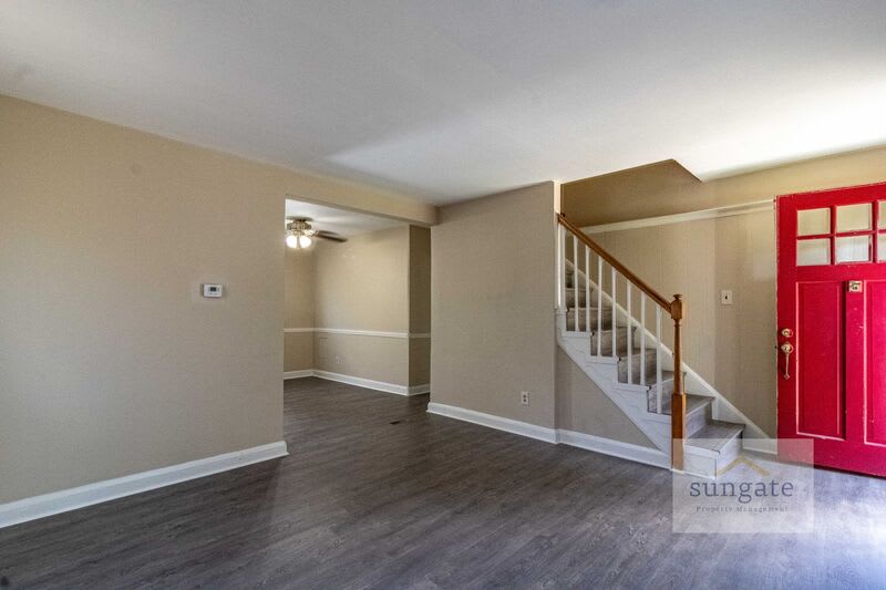 6017 Winthrope Ave – photo 3