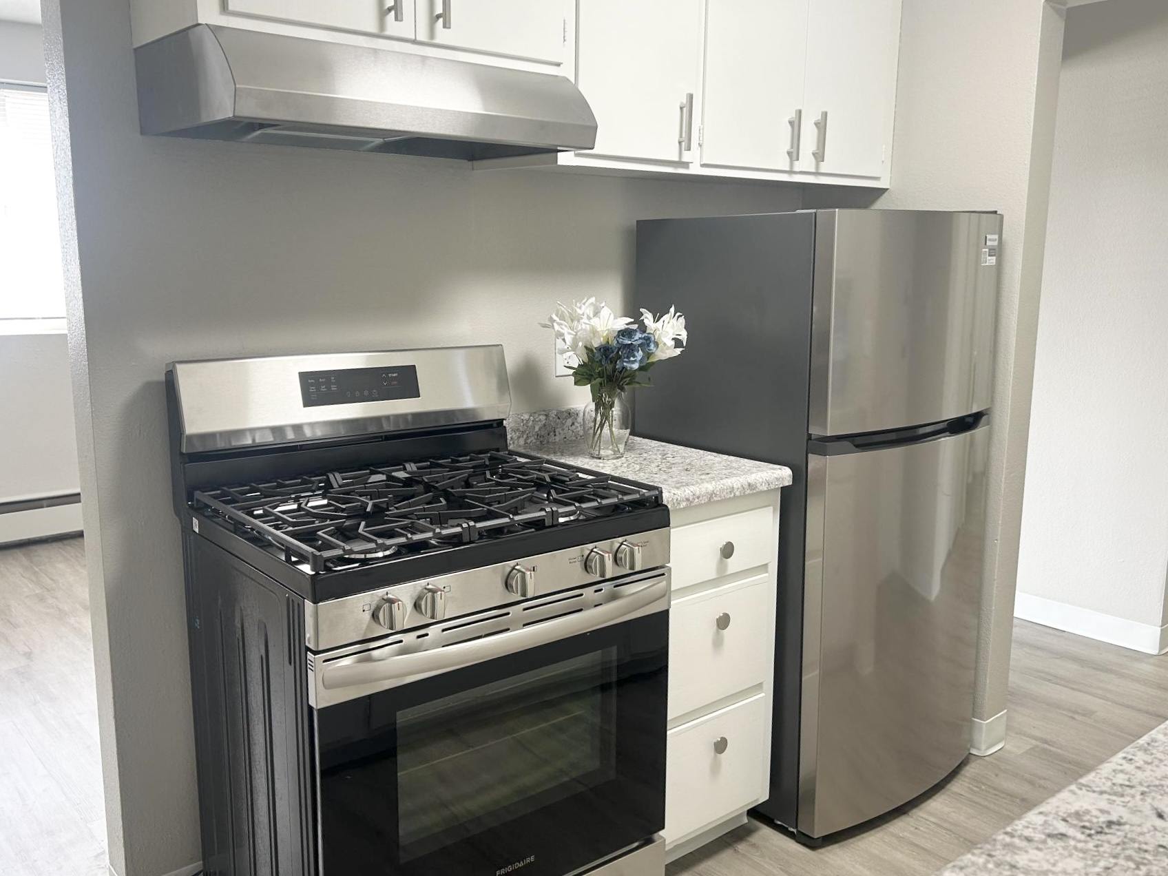 Richfield Square Apartments – photo 3