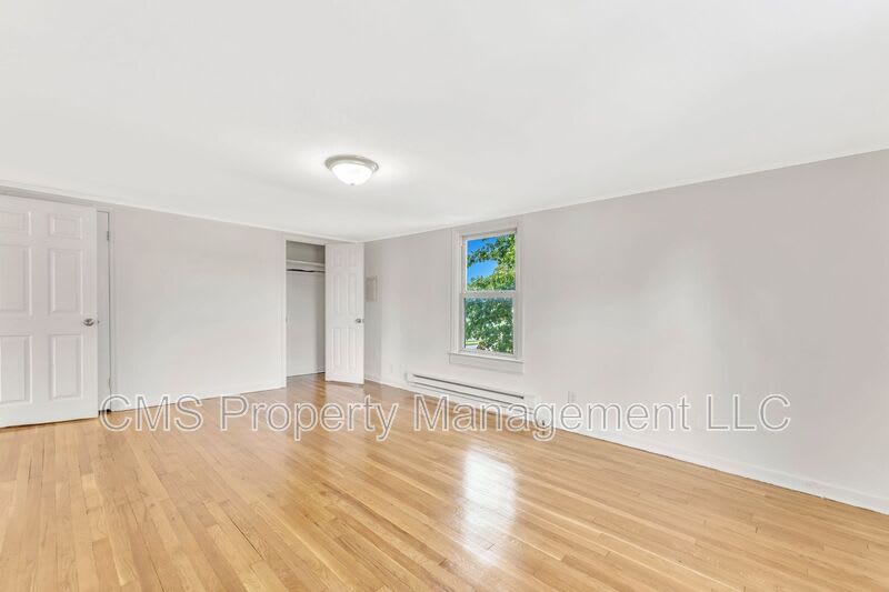 37 Hooker St – photo 2