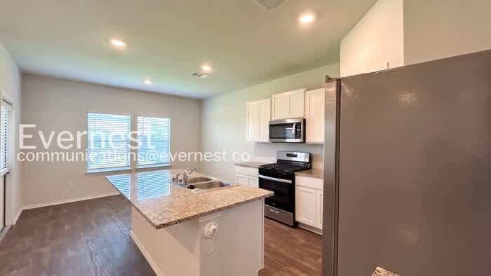 15606 Garam Trail – photo 5