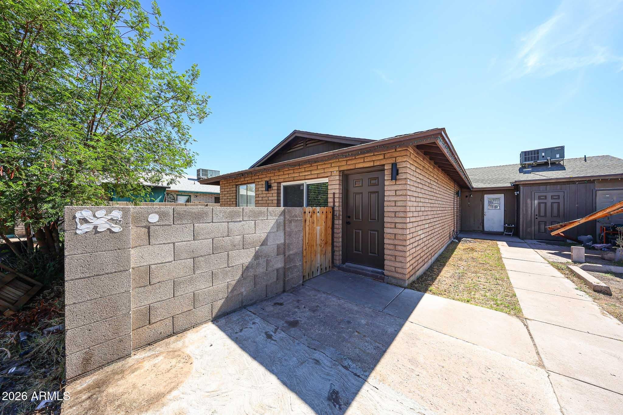 558 S LESUEUR – photo 5