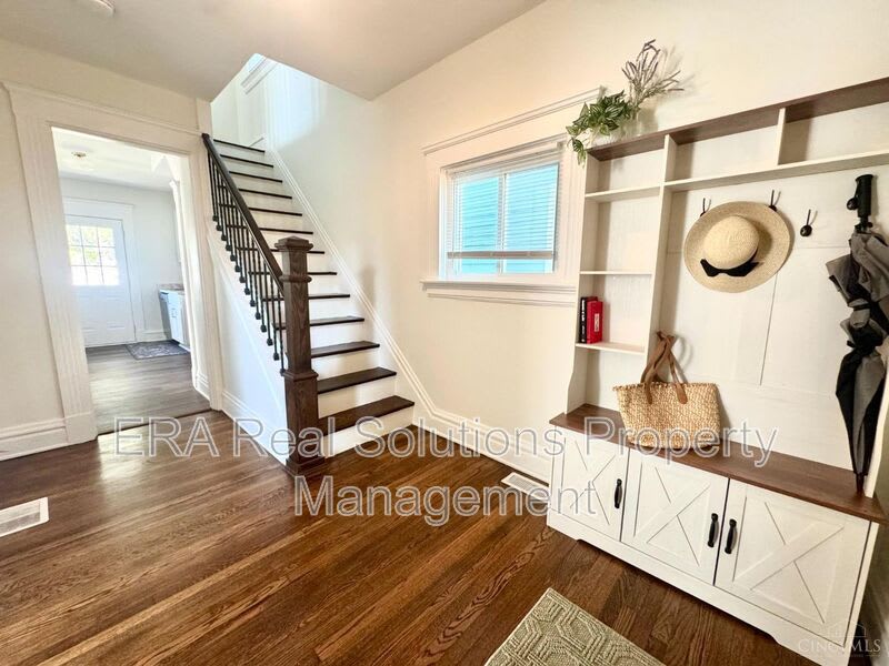 1600 Brewster Avenue – photo 4