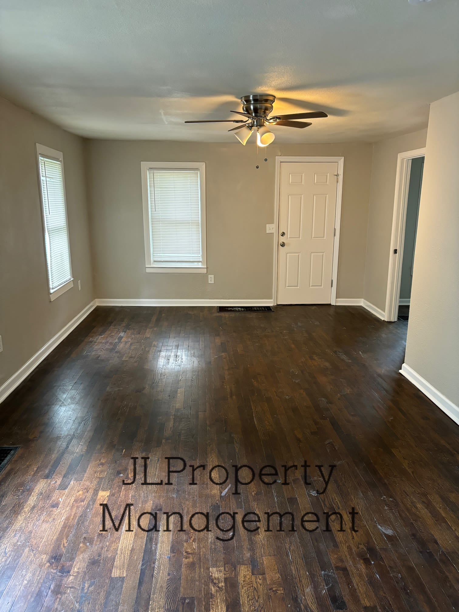 2221 South Hall Road – photo 2
