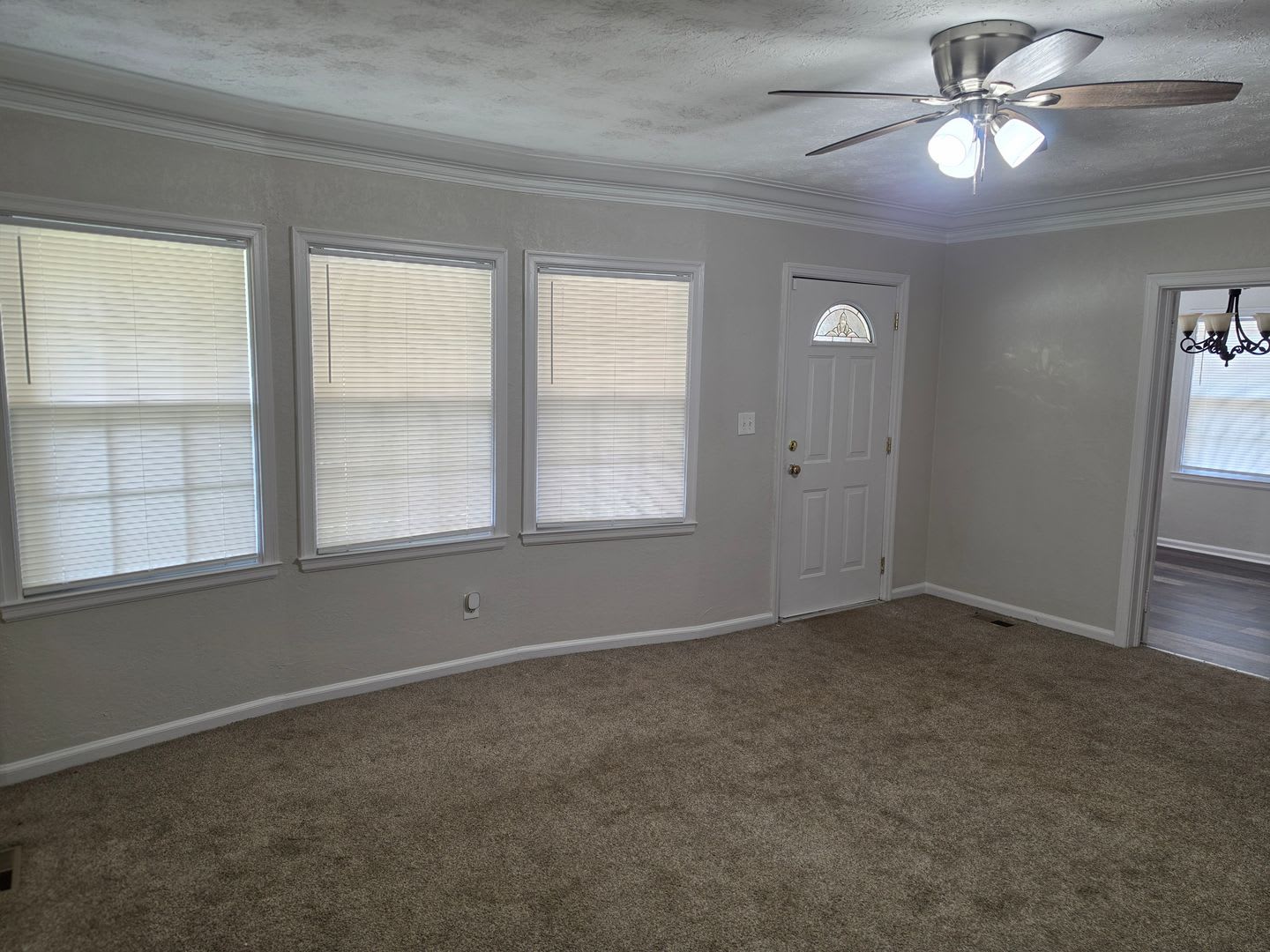 COMING SOON!!!!4BR/2Bath Midtown Columbus – photo 5
