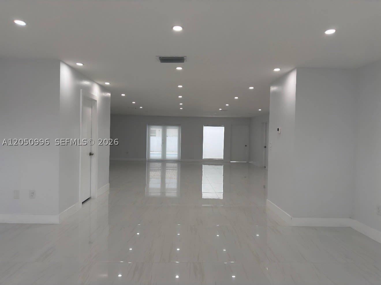 13895 SW 22nd St – photo 5