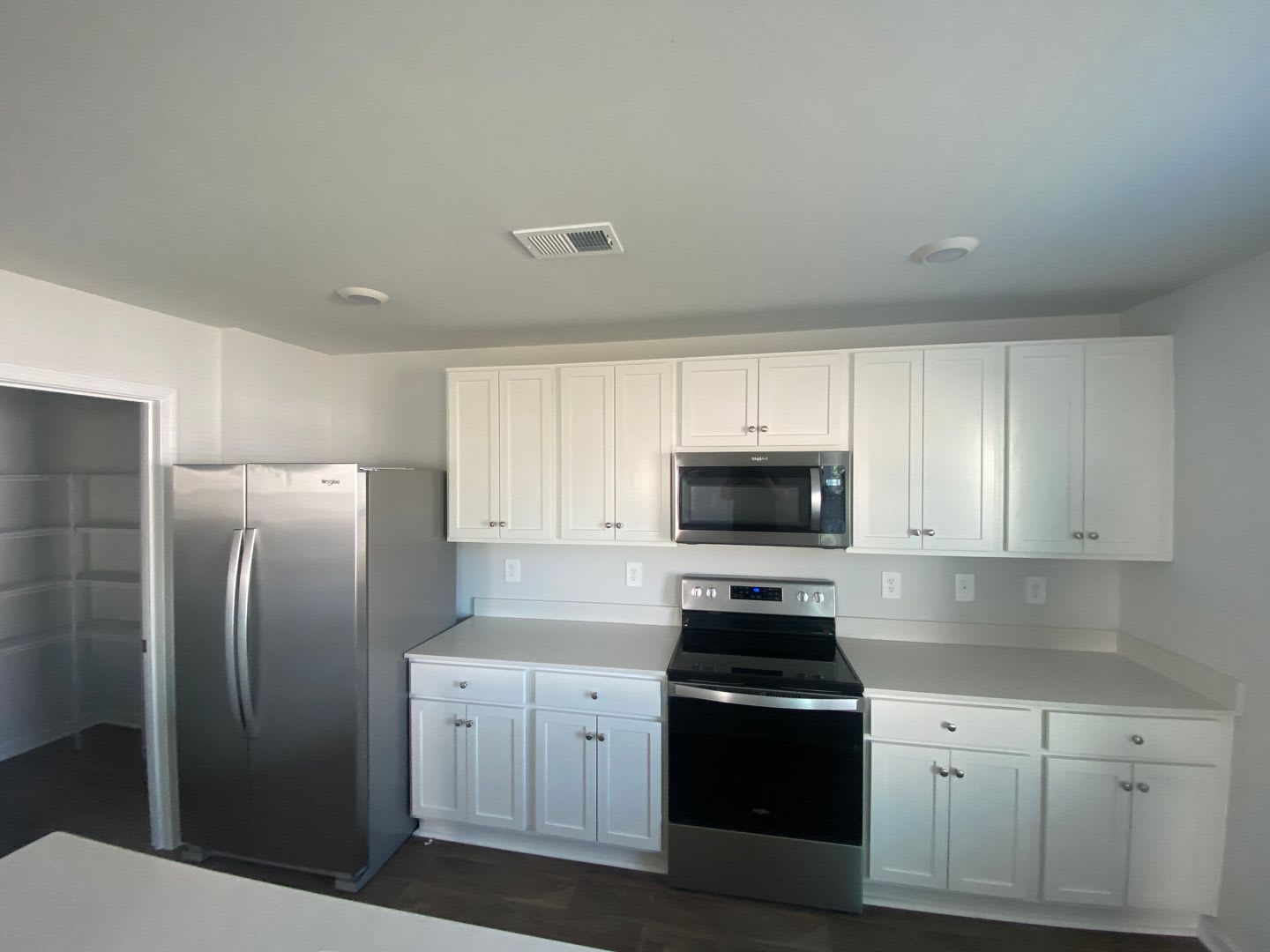 September Special 1000 Off First Months Full Rent With Acceptable Credit And Application 4 Bed 2 5 Bath Home Located In The Windsong Ii S D Rincon Ga – photo 3