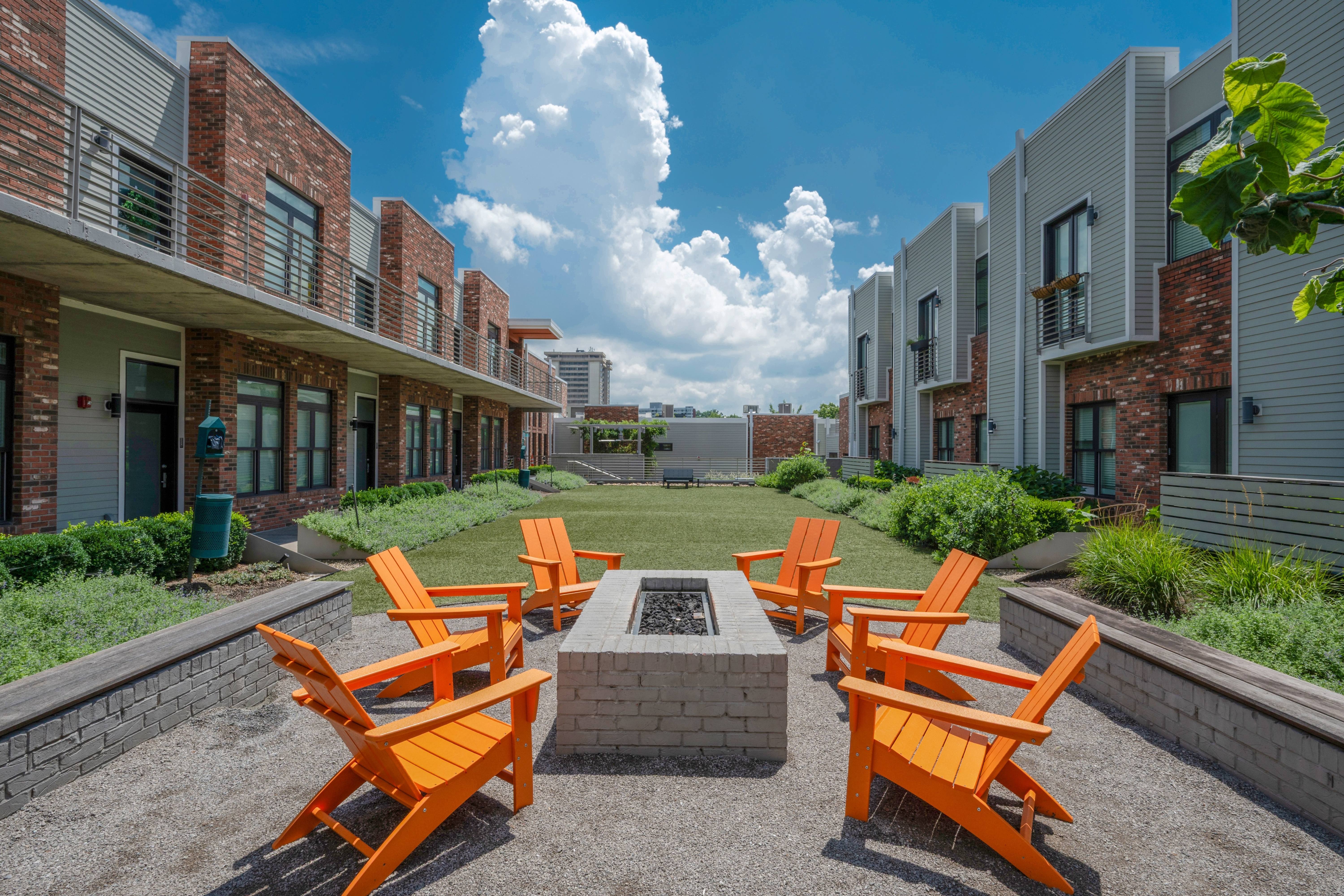 2100 Acklen Flats – photo 2