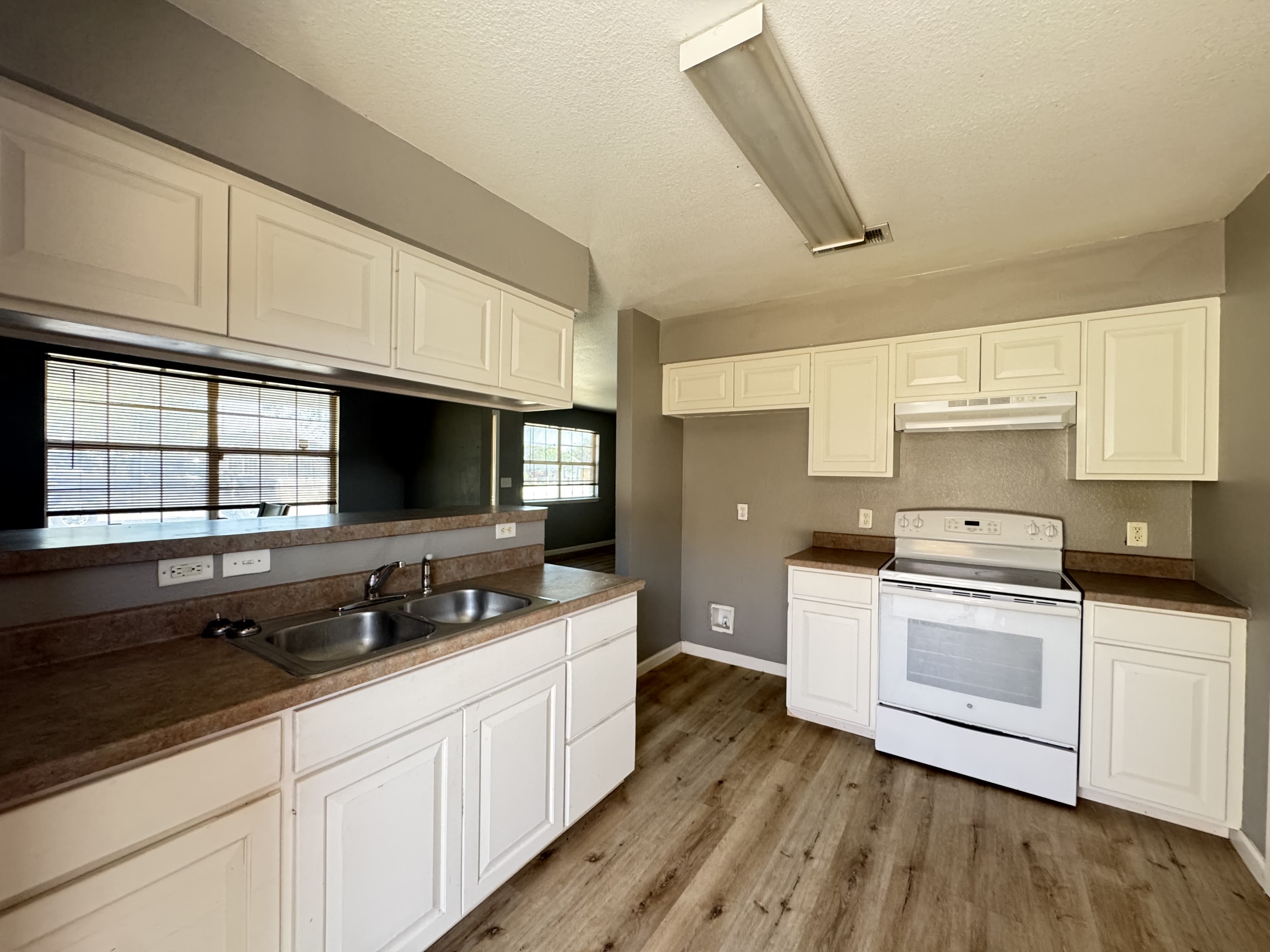 504 S Jefferson Street – photo 2