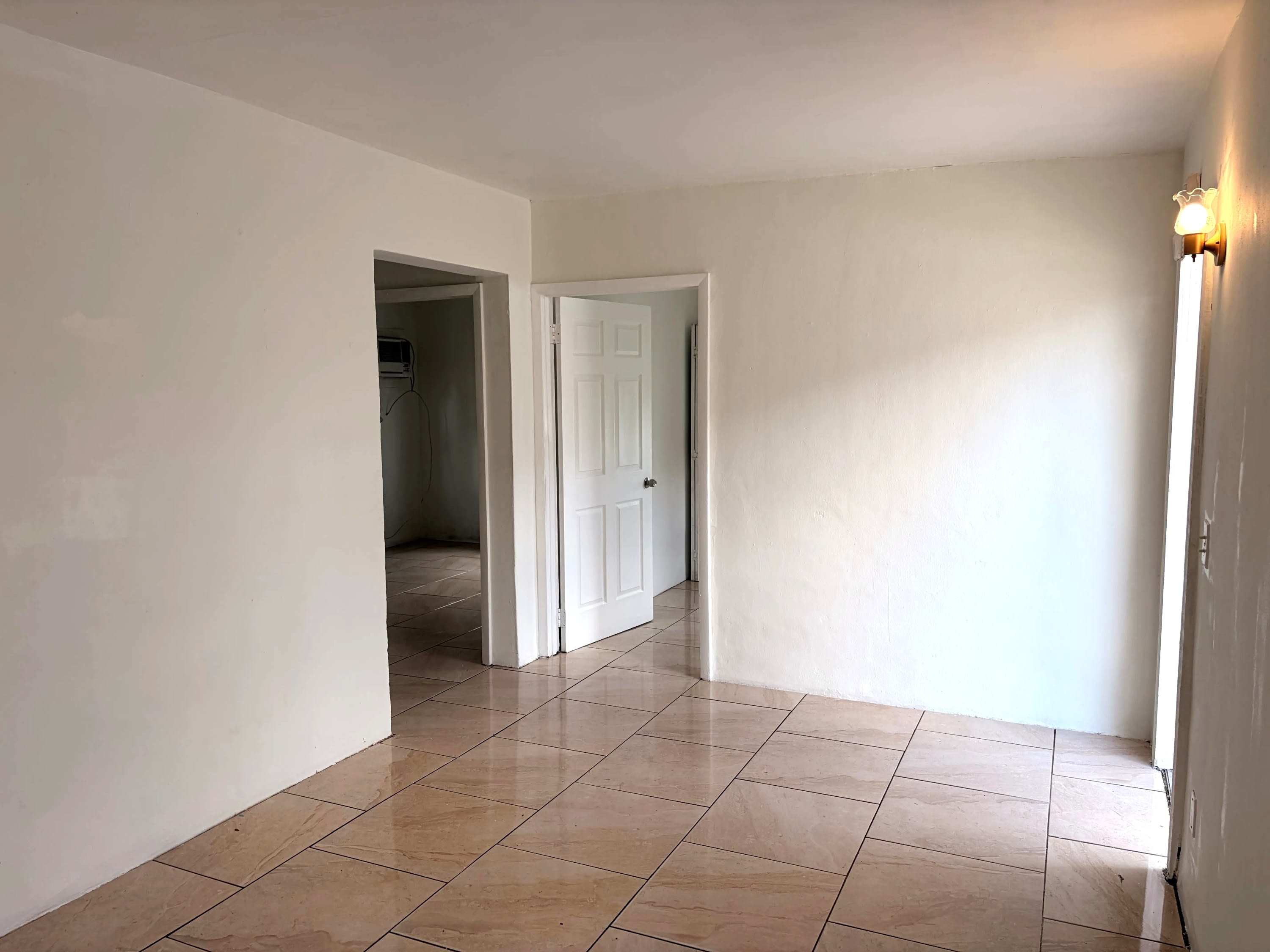 1310 NW 9TH PL – photo 2