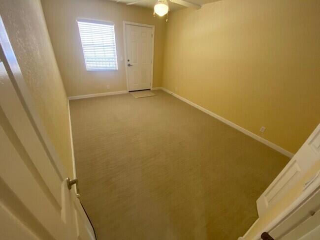 135 Northwest 5th Avenue – photo 3