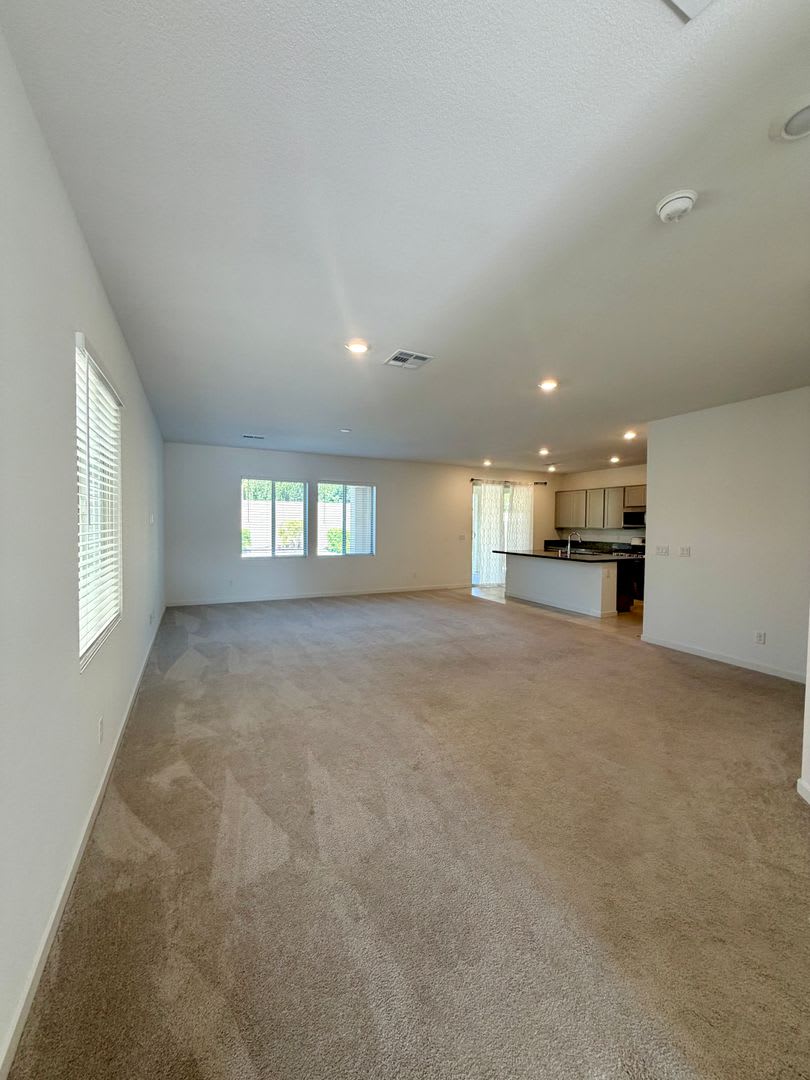 11377 Sonny Miller Court Las Vegas Nv 89183 – photo 4