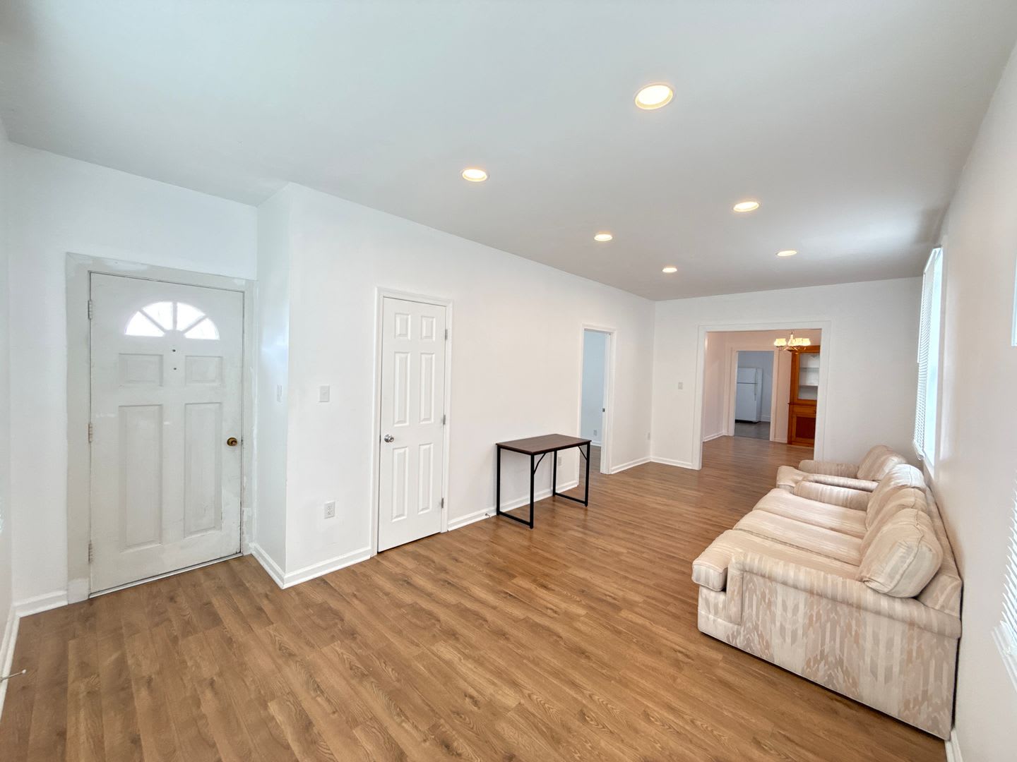 Remodeled 2 Bed 1 Bath Home In Q Town – photo 2