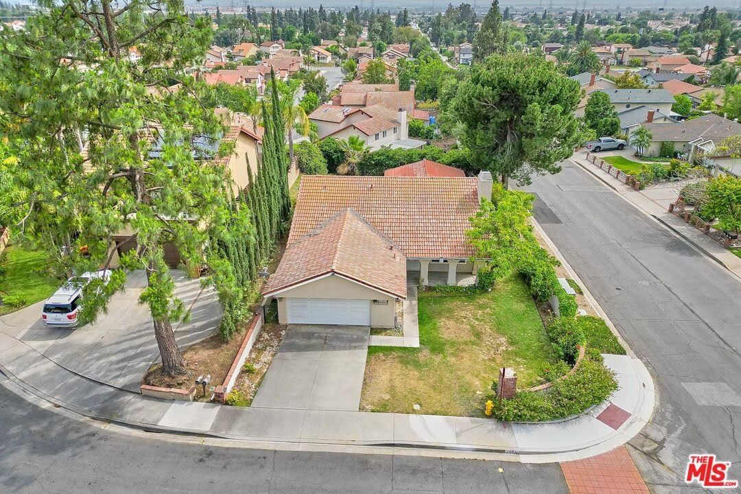 2660 Conata St – photo 3