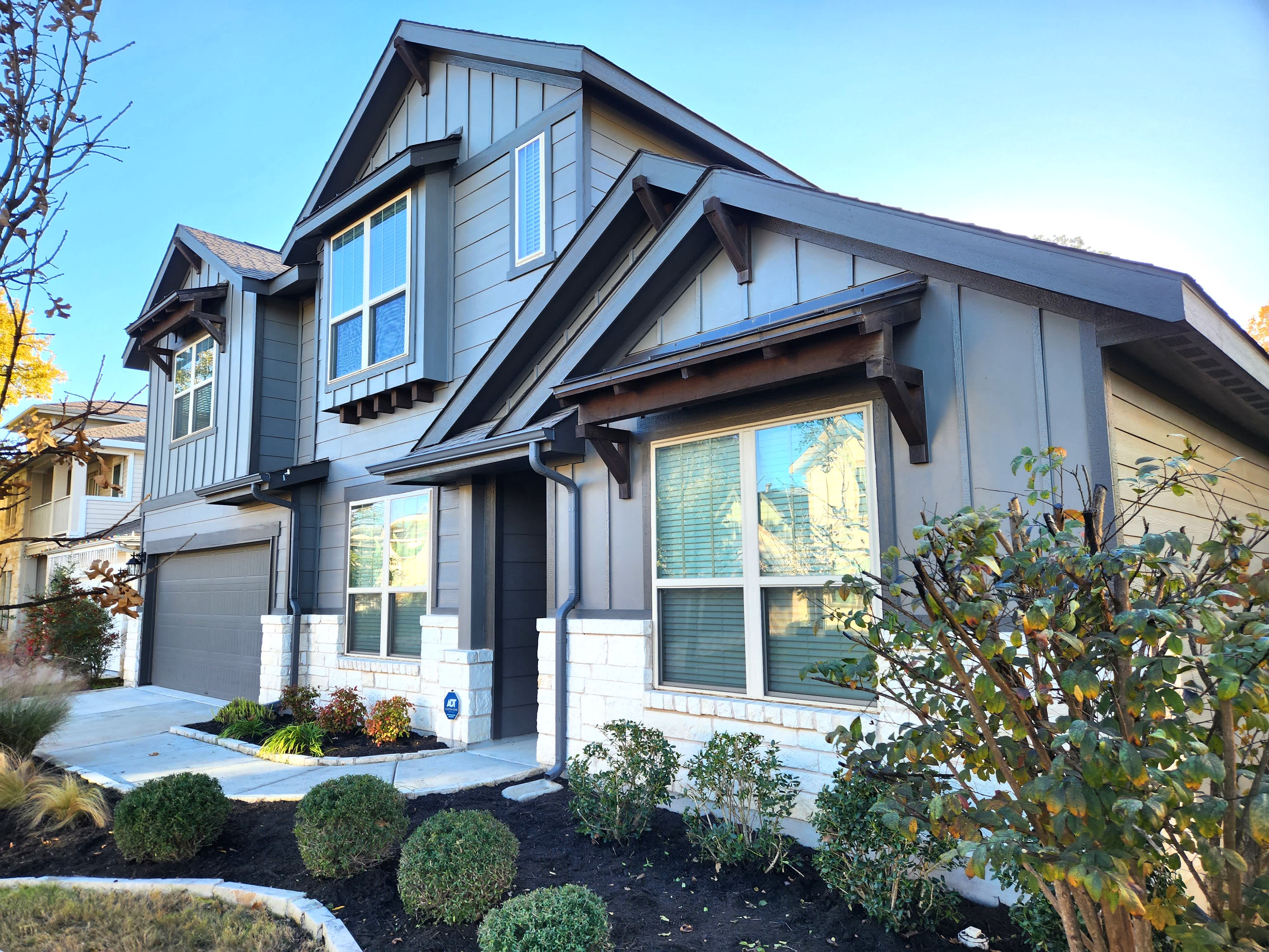 9715 Mcknight Loop – photo 2