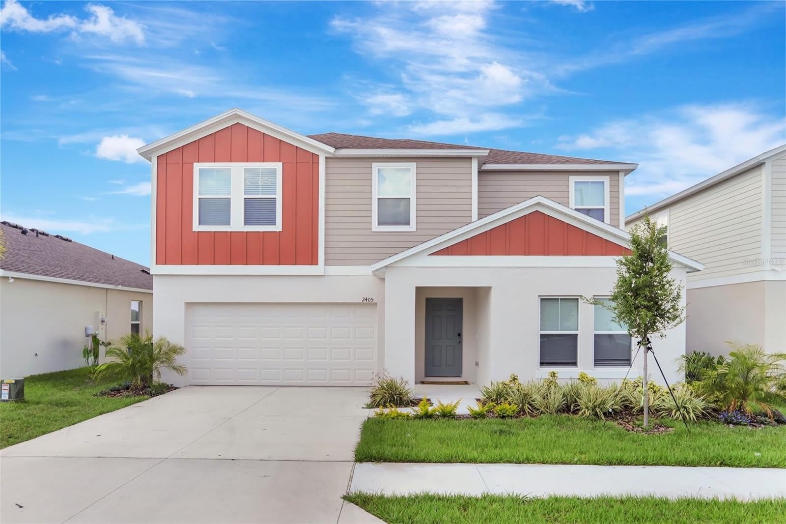 2405 OAKWOOD Lane – photo 2