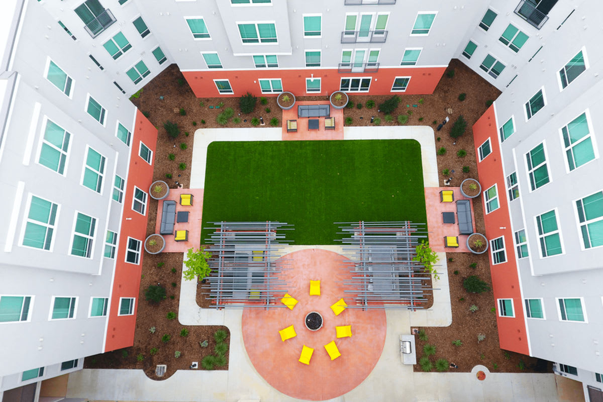 Avalon Apartments – photo 3