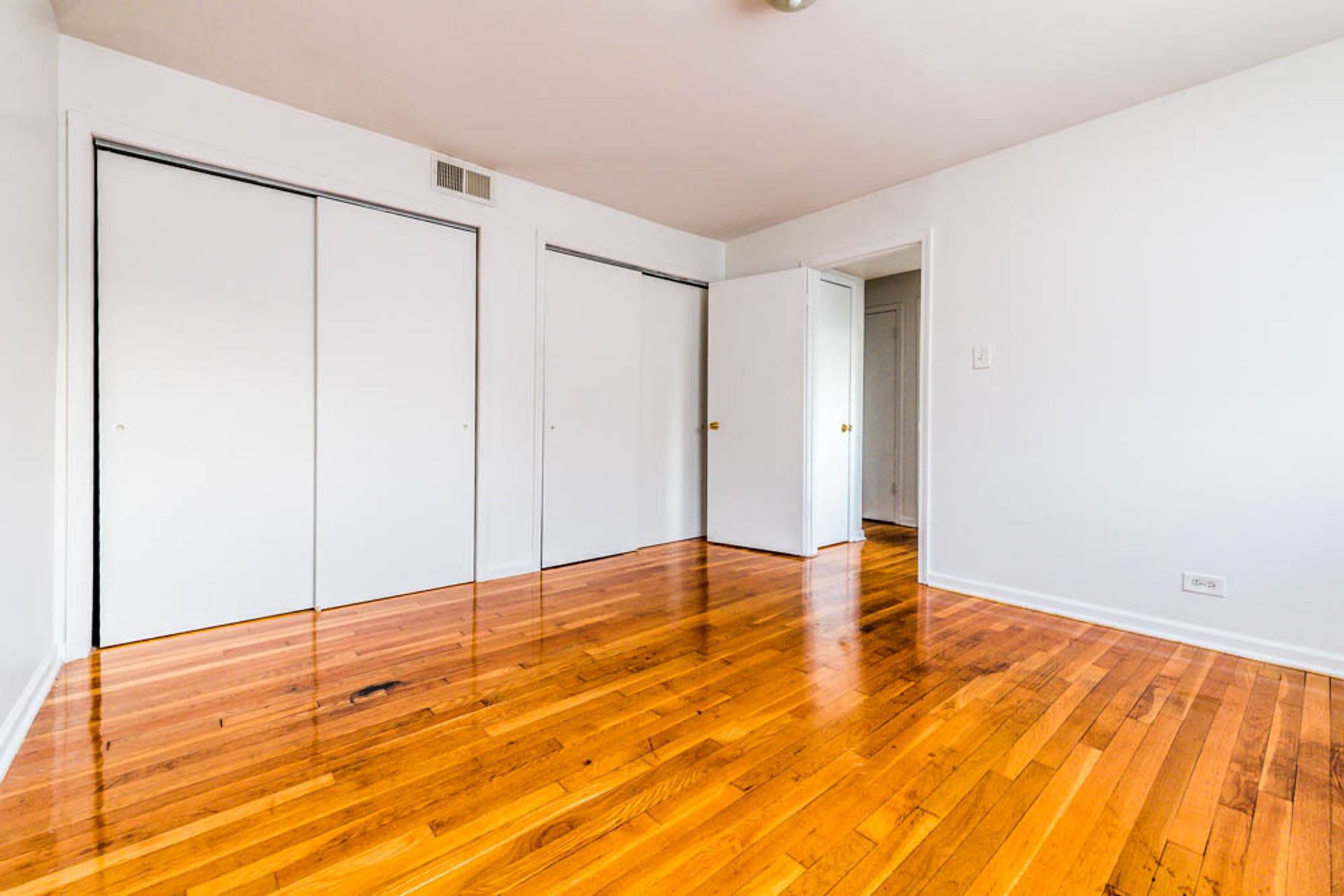 7834 S Coles – photo 4