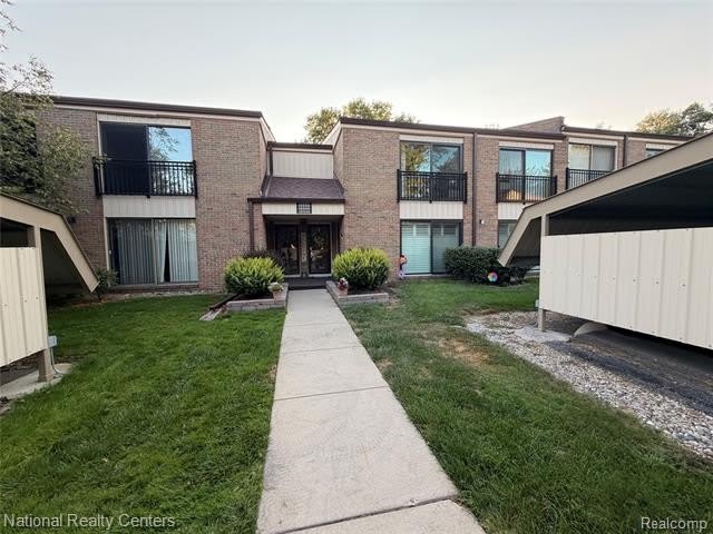 18340 University Park Drive – photo 2
