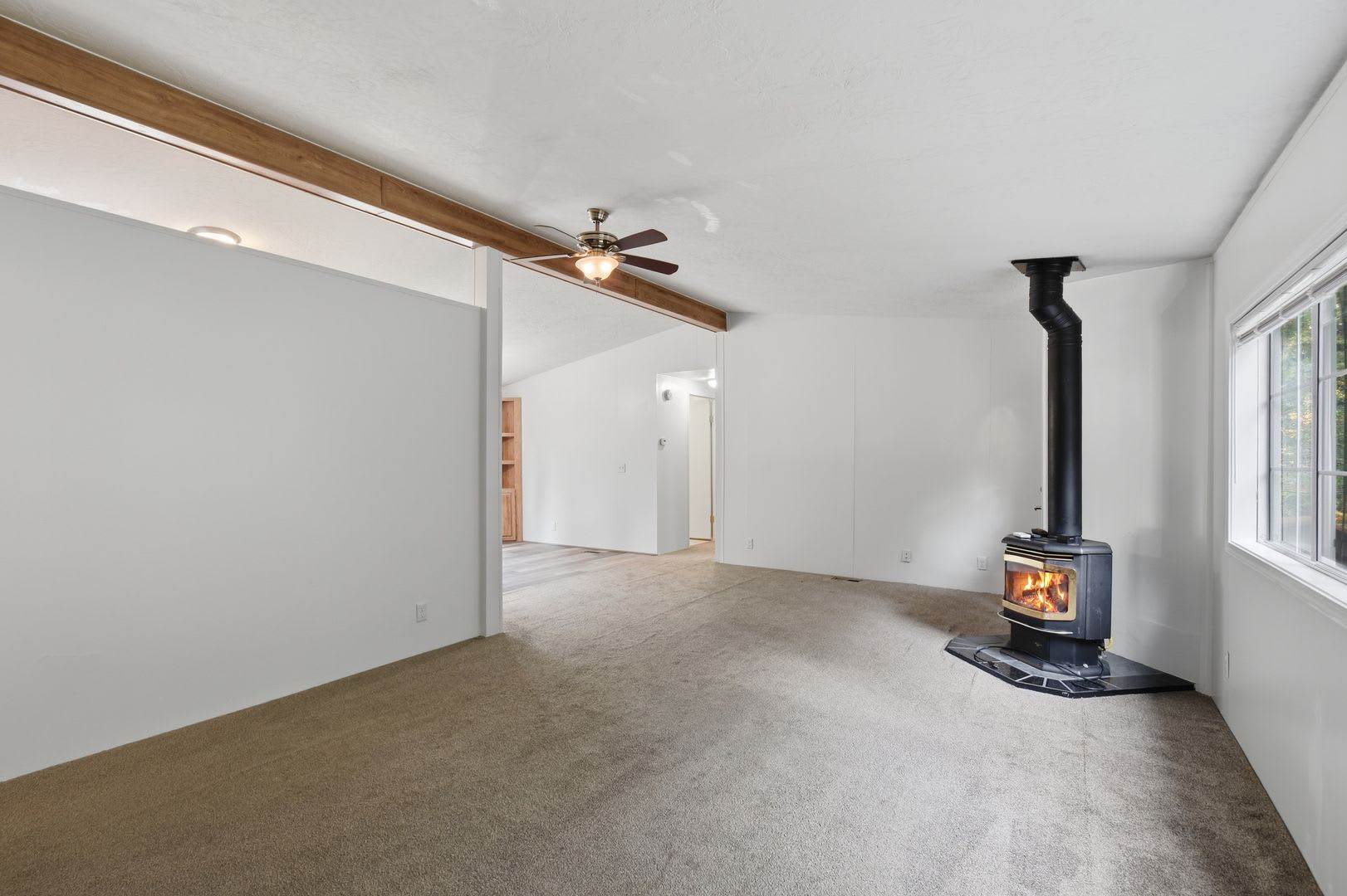 3Bd 2Ba Redmond Home – photo 4