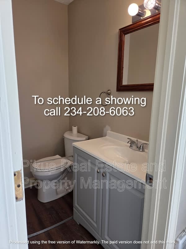 10630 Market Ave N – photo 4