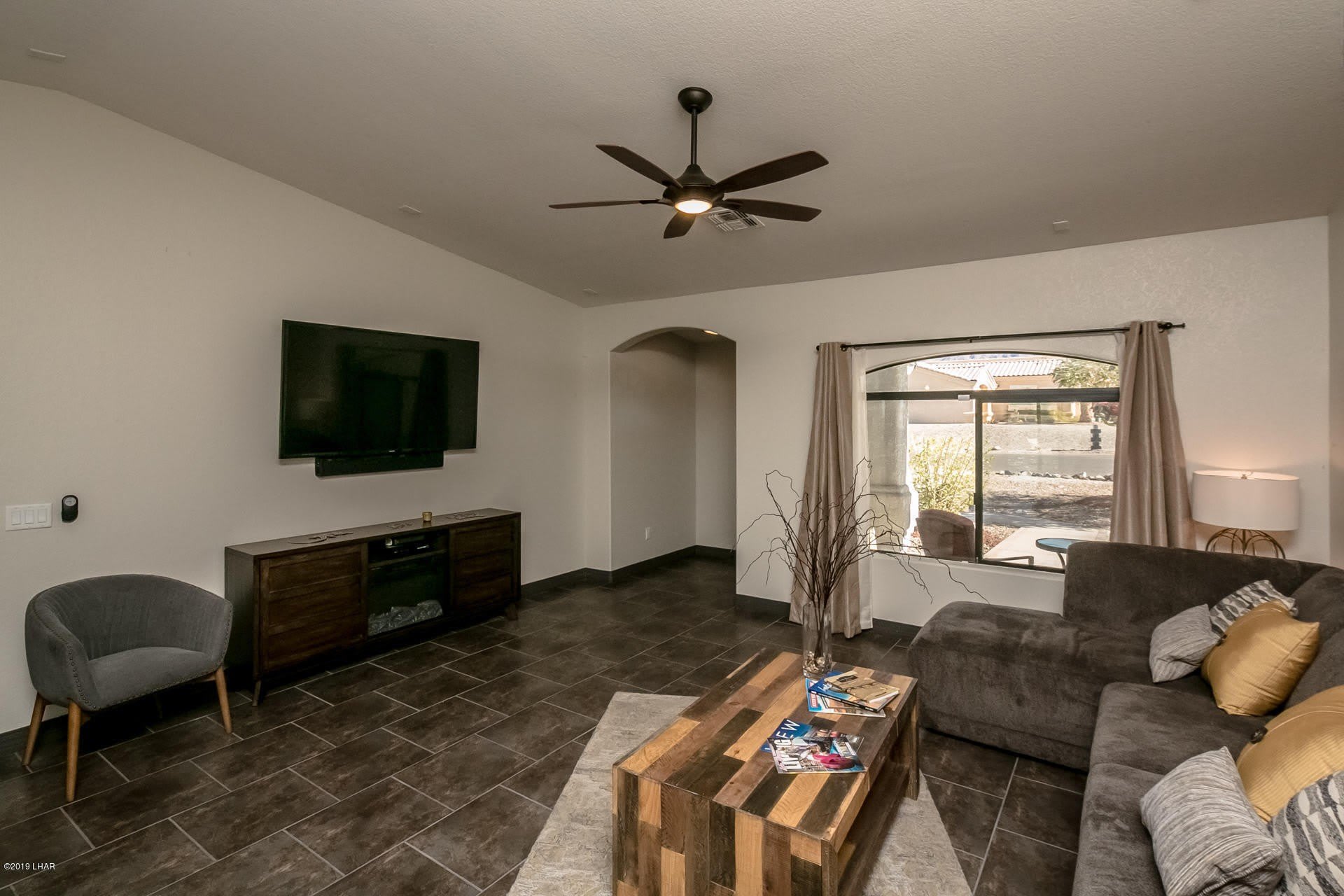 3570 Stanford Dr – photo 5
