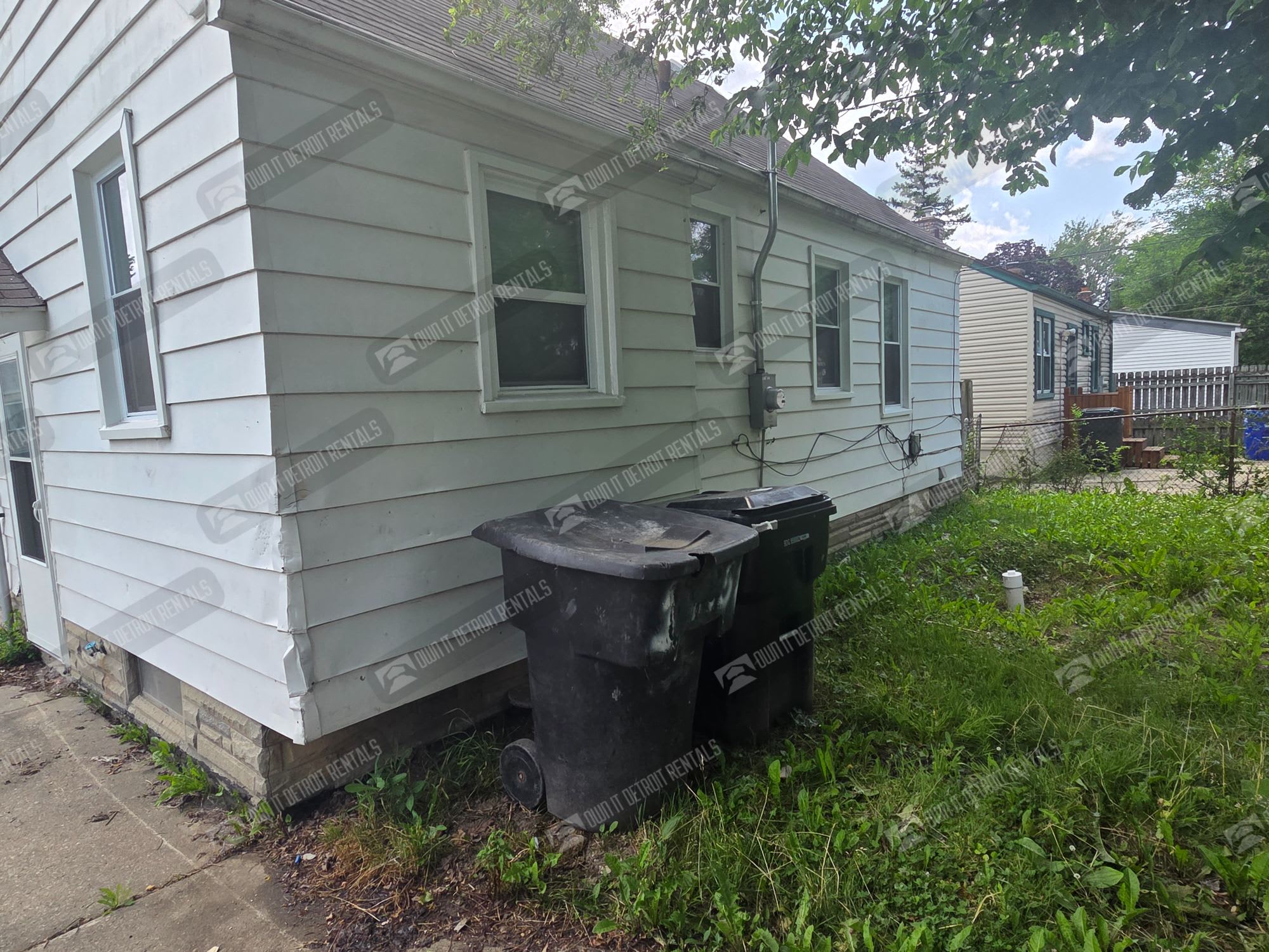 19759 Mccormick St – photo 3