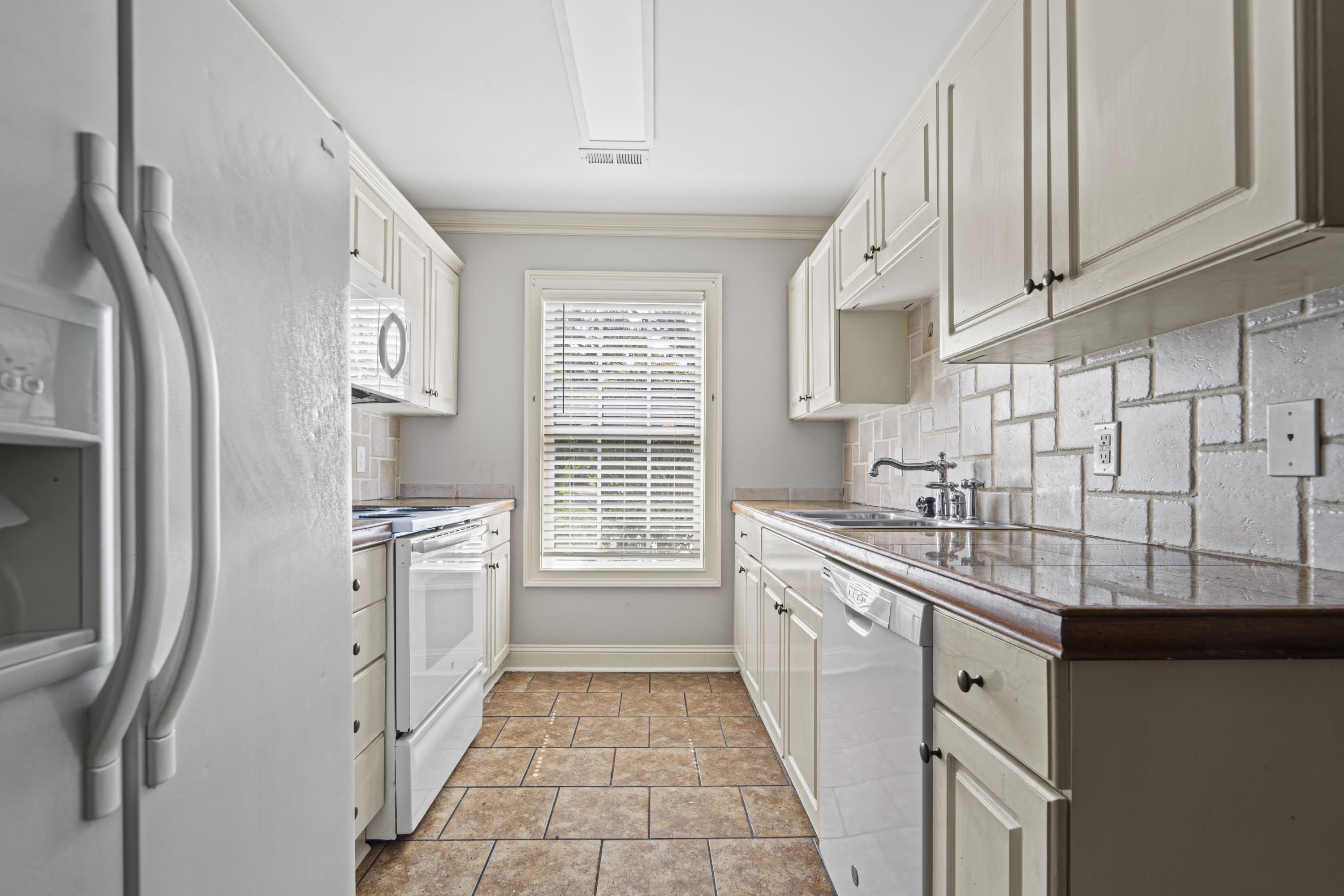 103-A Lee Lane – photo 5