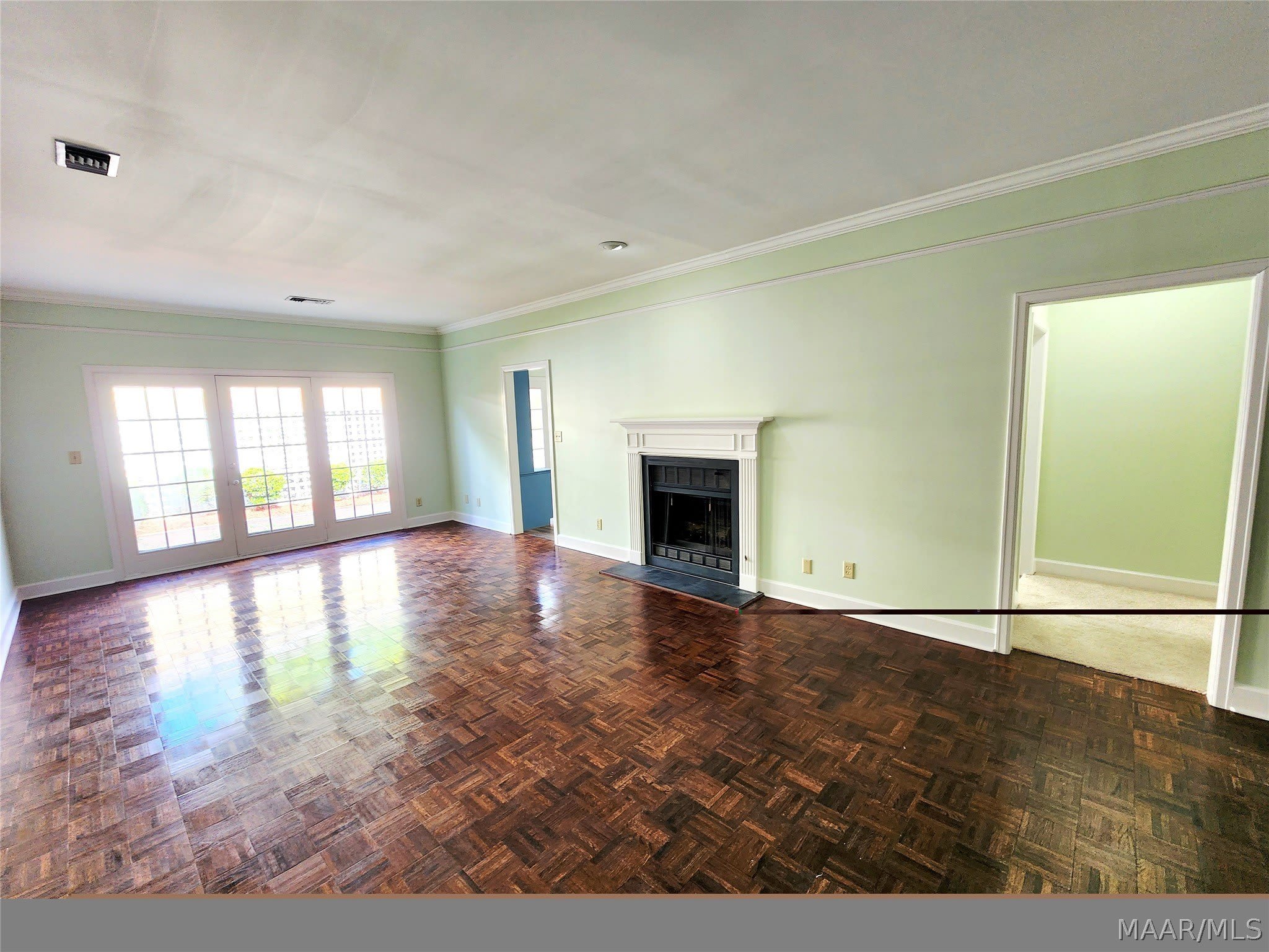 2067 Hazel Hedge Lane – photo 3