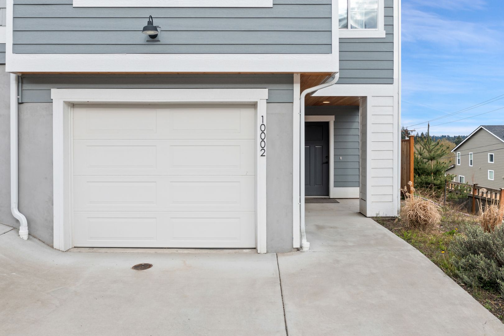 Luxury Townhome in Central Kitsap – photo 3