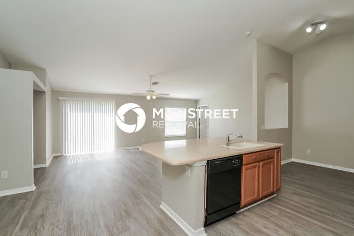306 Northwest 3rd Lane – photo 4